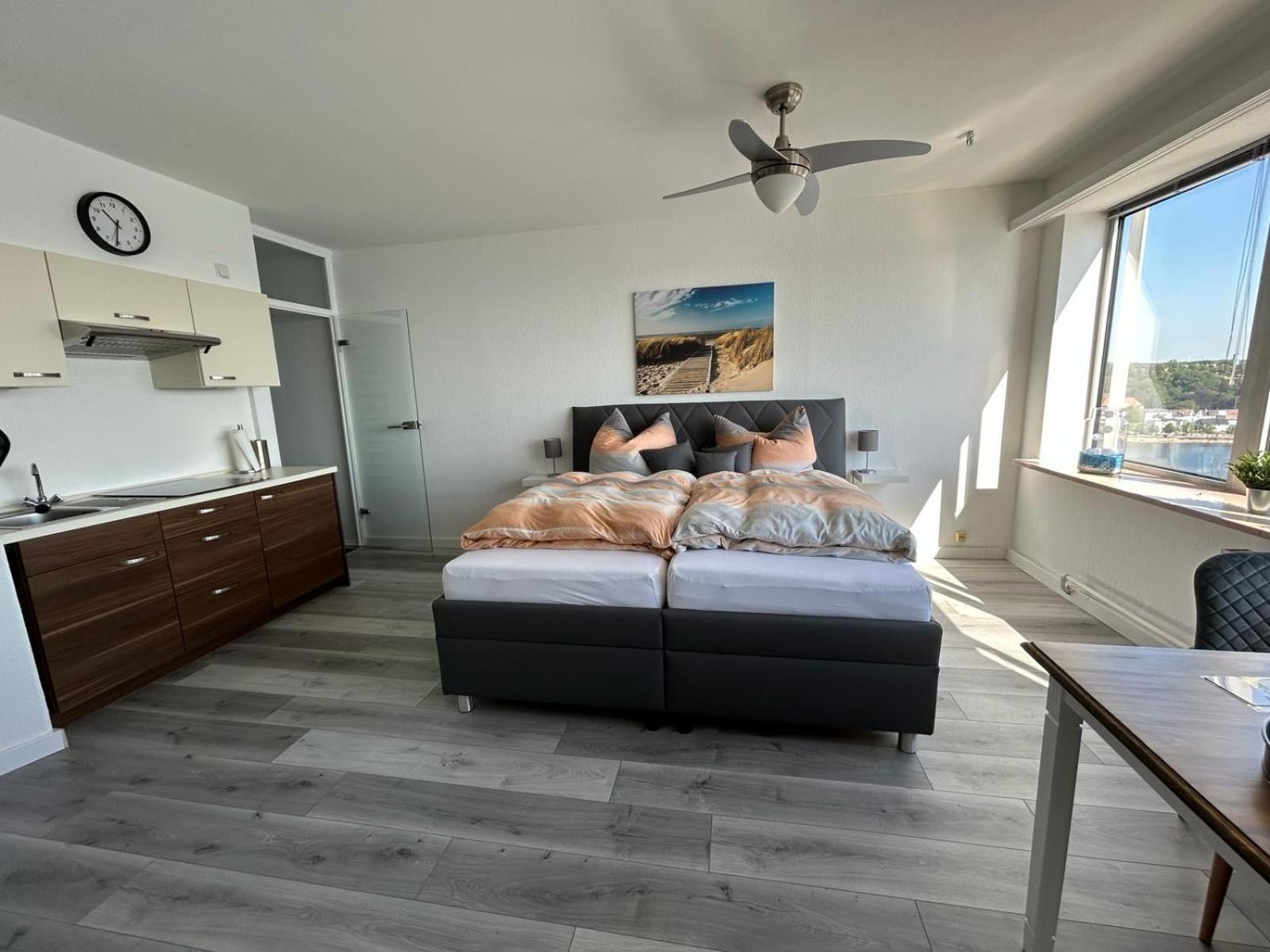 „Bellevue“ Apartman Schleswig Kültér fotó